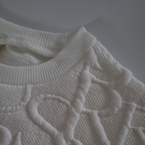 Textured White Jogger Pants Set - Picture 9 of 14